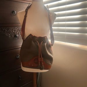 Dooney & Bourke olive green Vintage handbag